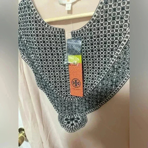 NWT Tory Burch | Tops | Tory Burch Prosecco Satin Wrap Top
Size XS - Picture 5 of 6